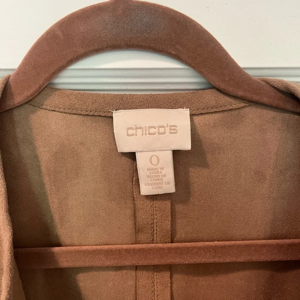 Chico’s Western Tan Faux Suede Jacket Designer Size 0, Size Small or 4 - Picture 3 of 7